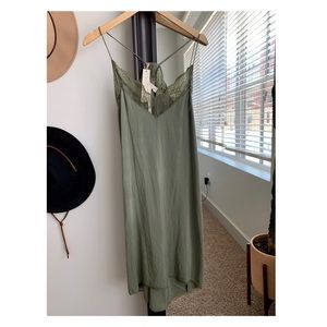 Love stitch green dress